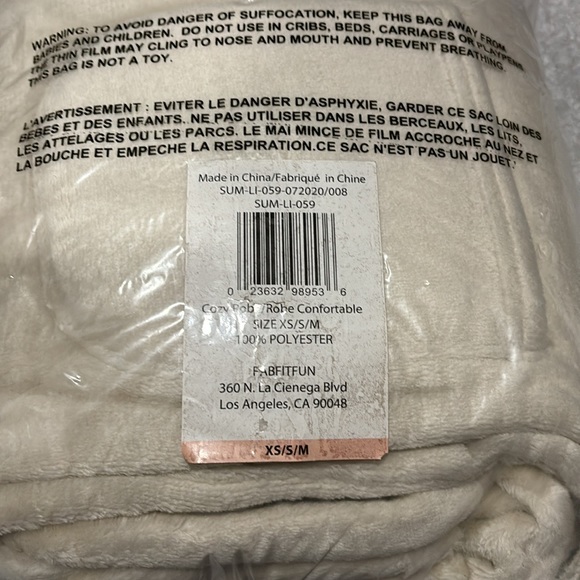 Summer & Rose Robe - Picture 2 of 2